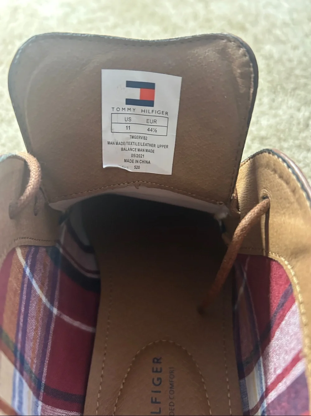 Tommy Hilfiger Brown Leather Chukka Boots with Signature Heel Tab 11
